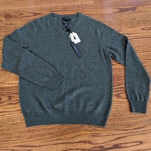 New Tahari Men's V-Neck 100% Cashmere Sweater L Gr